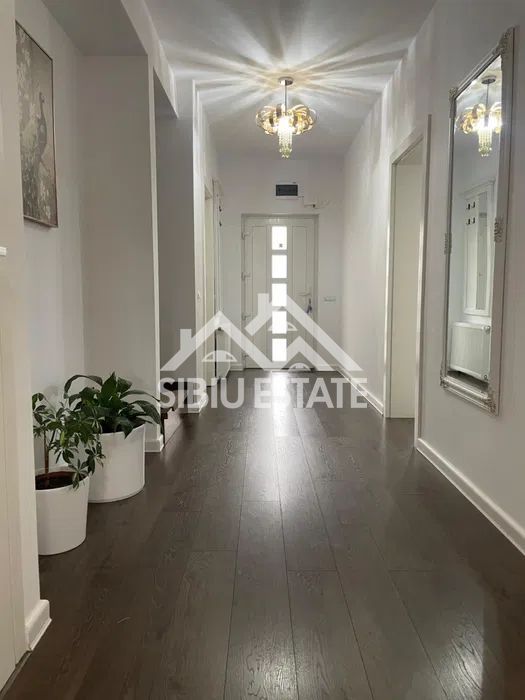 Casa 4 Camere 2 Bai Balcon si Terasa 21mp, mobilata si utilata - Poză 8