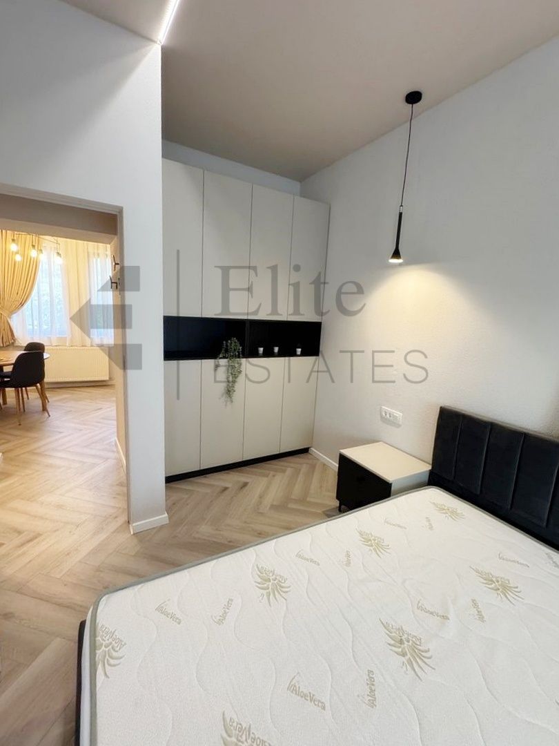 Apartament central cu 2 camere de inchiriat - Poză 3