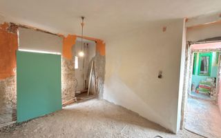 Apartament 3 Camere decomandate Zona Garii - Poză 1