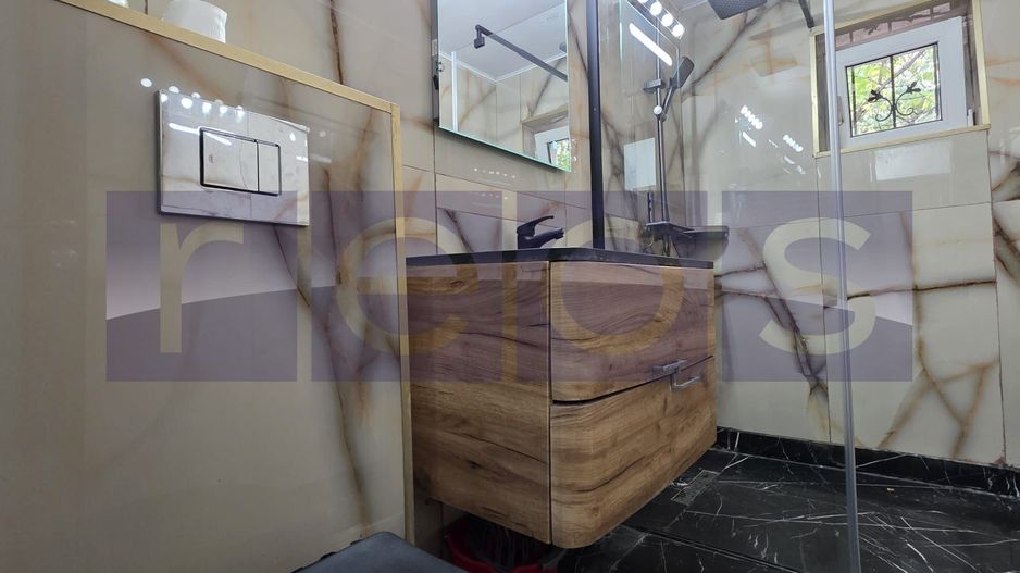 VANZARE 4 CAMERE DECOMANDAT VITAN MALL - Poză 14