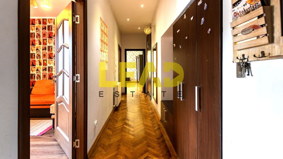 Apartament · vedere panoramică · Etaj 2 · Centrul IstoricBrașov · Comision 0% - Poză 7