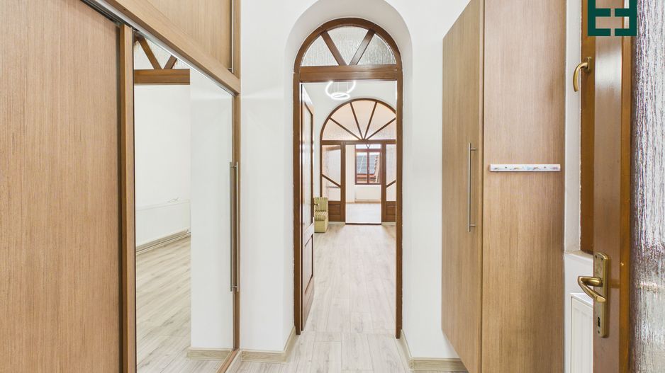 De închiriat Apartament cu 2 camere etaj 1 - Zonă Centrală - Arad - Poză 5