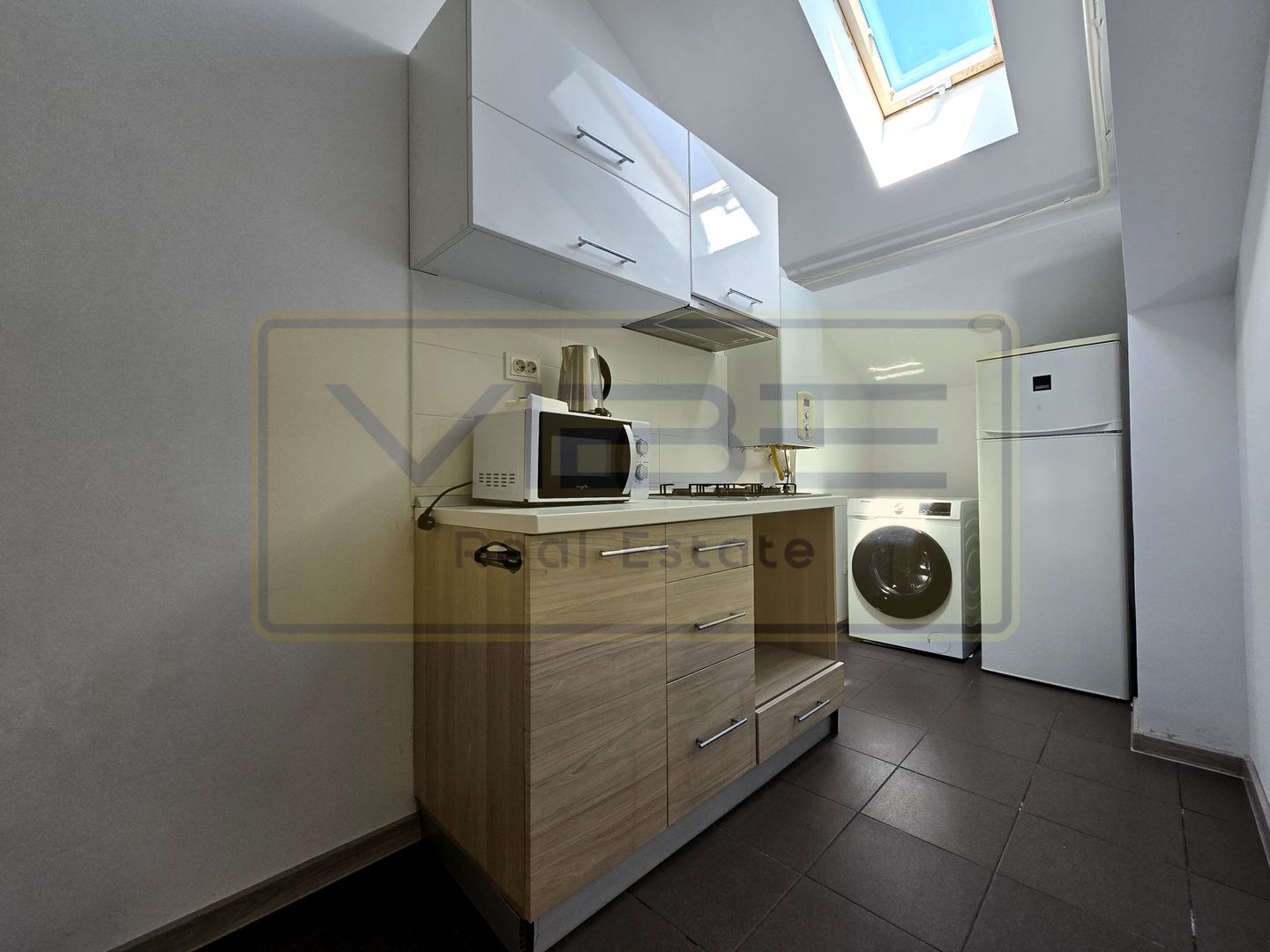 Piata Chirila- bloc nou- 3 camere - 550euro - Poză 7