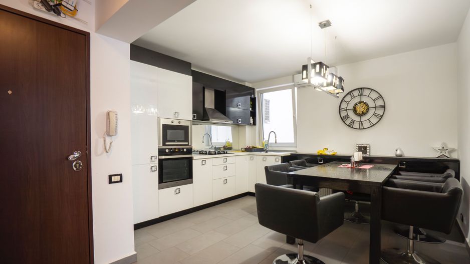 Apartament ULTRACENTRAL Republicii 2 camere - Poză 3
