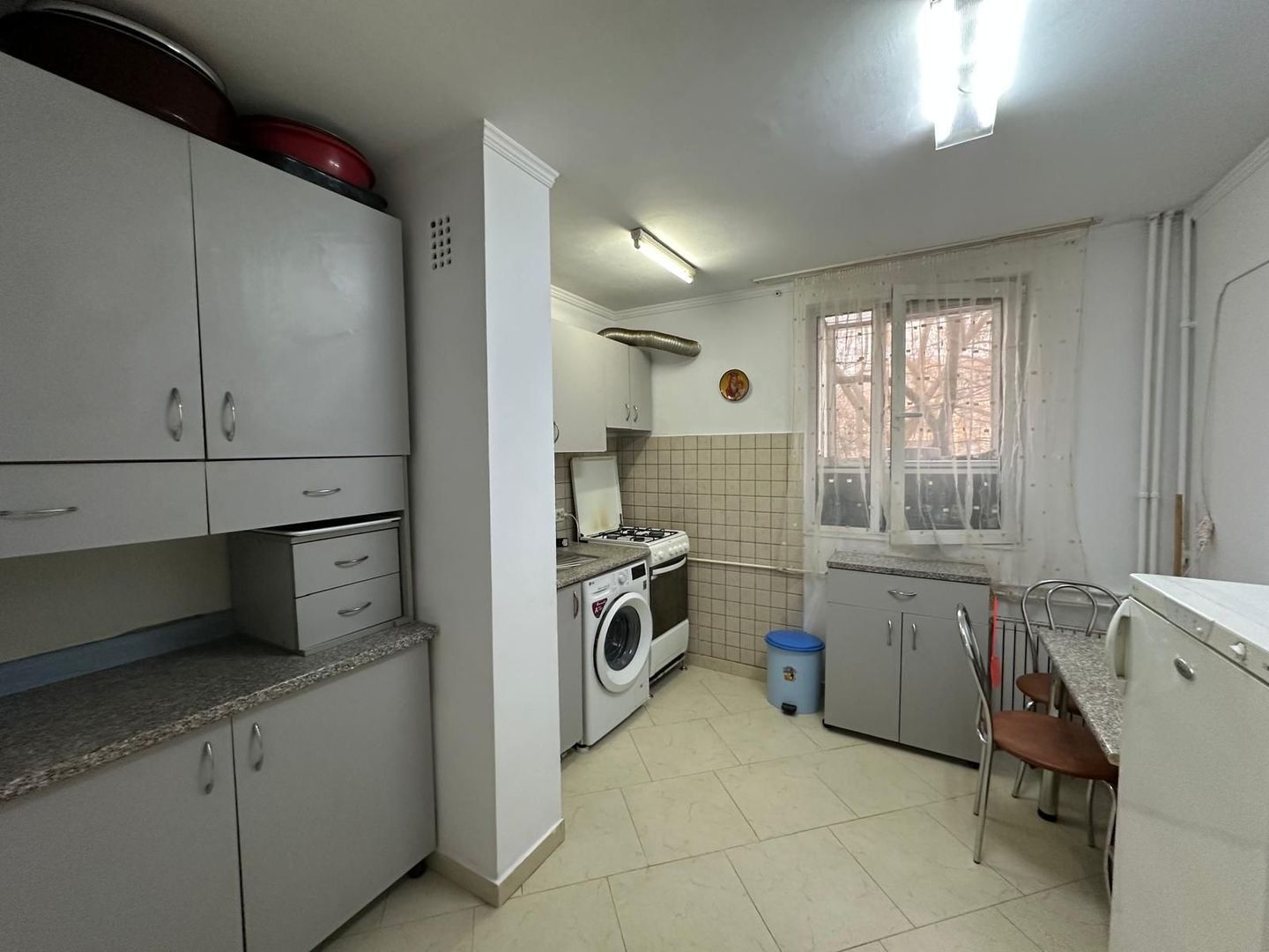 Apartament 3 camere Decomandat Brancoveanu Budimex Ocazie - Poză 11