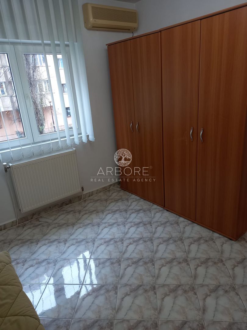 Inchiriere apartament 3 camere Unirii - Poză 6