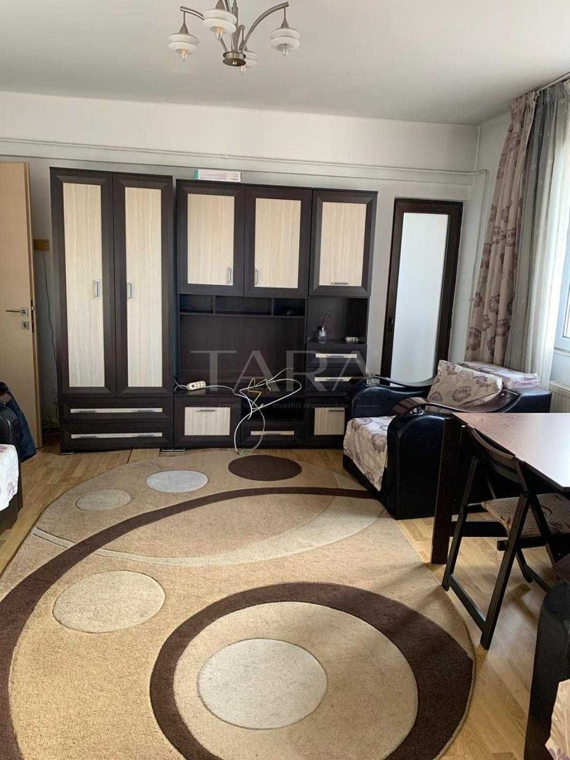 Apartament 2 camere cu garaj, zona Parcului Central. - Poză 1