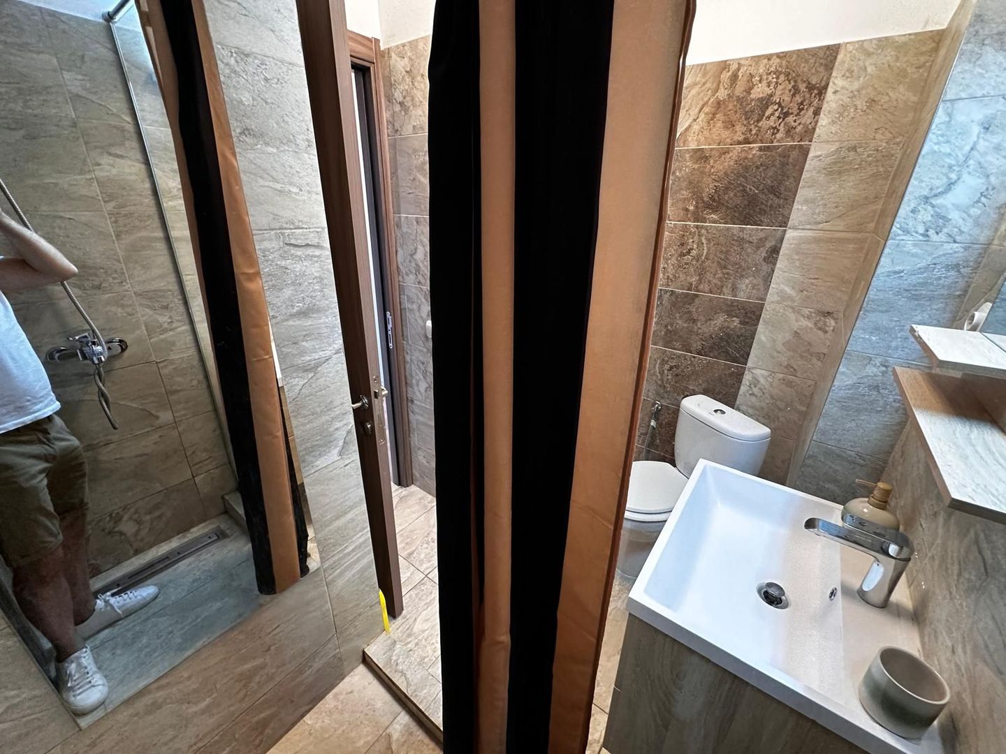 2 Camere Metrou Grozavesti Basarab Orhideea Splaiul Parcare Subterana - Poză 9