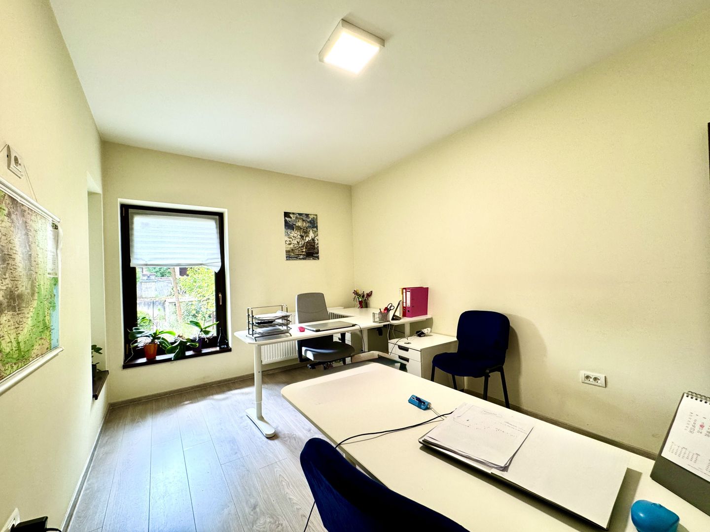Spațiu de birou complet echipat – 115 mp, 3 birouri, 3 grupuri sanitar - Poză 15