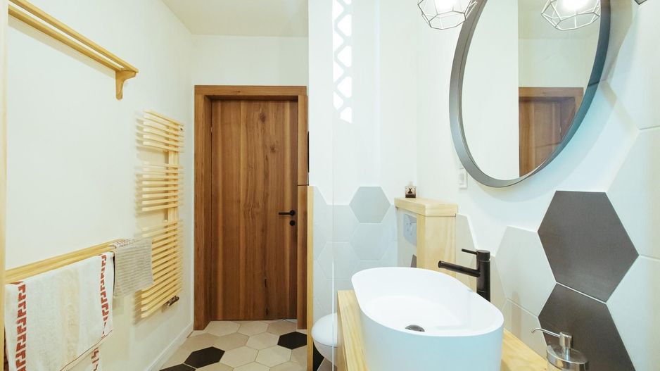 Exclusivitate - Apartament decomandat, amenajat cu bun gust - Poză 11