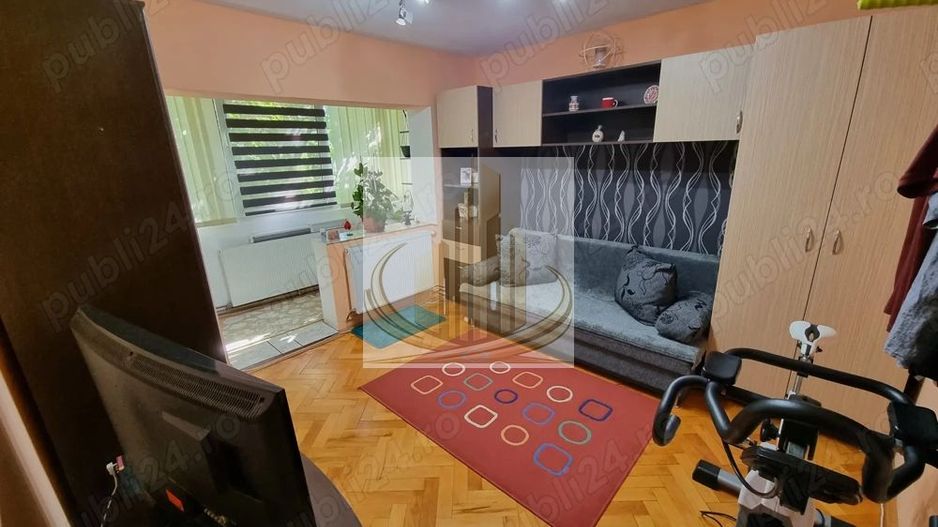 Apartament 3 Camere | Decomandat | Etaj 3/5 | Zonă Calea Aradului - Poză 2