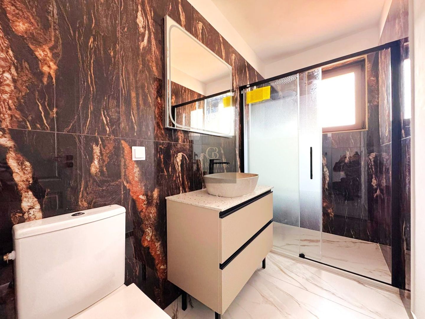 CASĂ + GARAJ | 5 CAMERE | BERCENI | - Poză 17