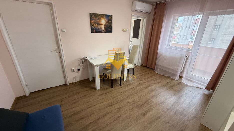 o camera decomandata, balcon, Zona Calvaria, Primaverii, Manastur - Poză 3