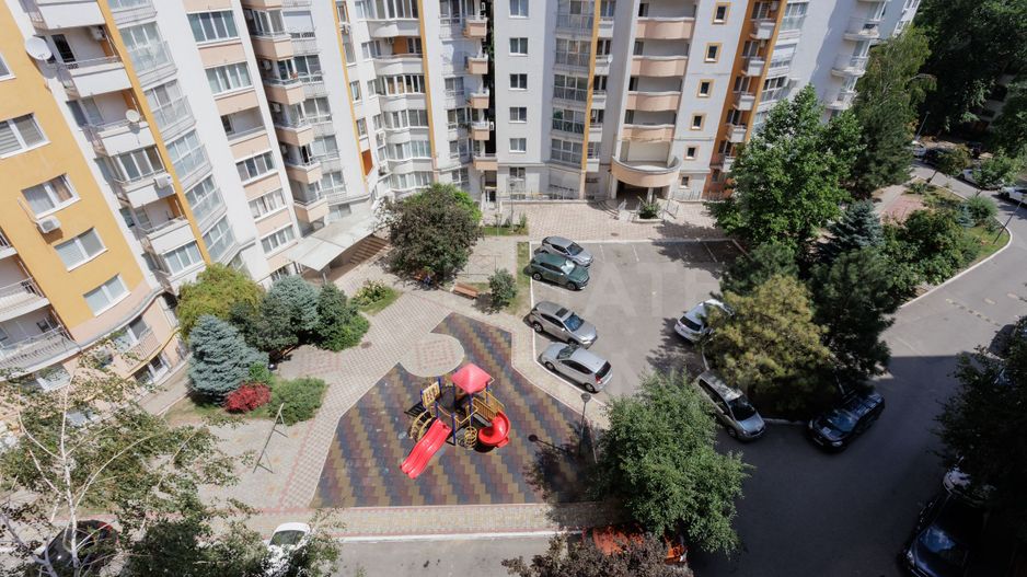 Vânzare, apartament, 3 camere, str. Valea Trandafirilor, Centru - Poză 16
