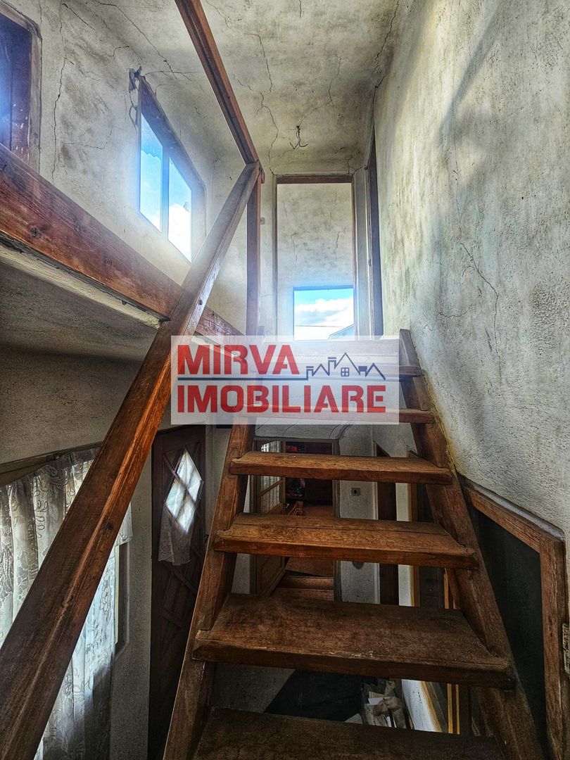 Exclusivitate! Casă cu teren generos în Sat Olteni, Com.Teișani - Poză 42