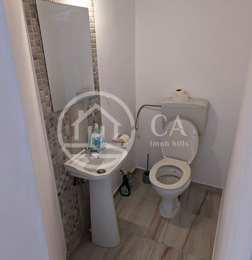 Spațiu comercial de închiriat cu 1 camera, zona ultracentrală, Oradea - Poză 4