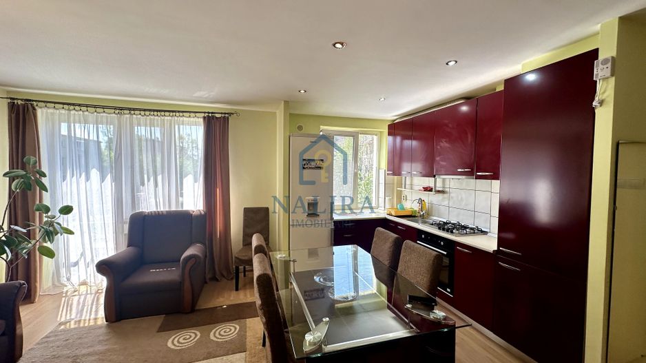 Apartament 3 camere de închiriat – zonă centrală - Poză 2