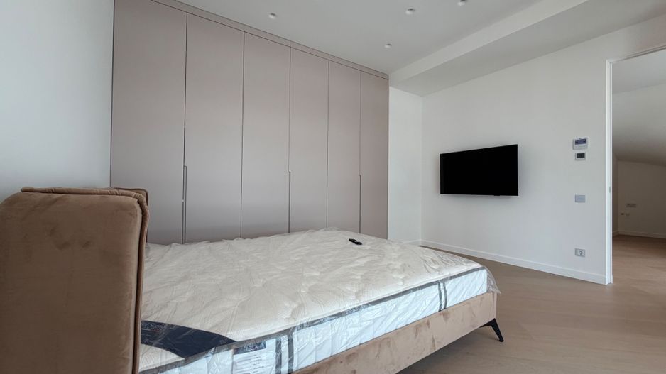 Penthouse Duplex Spectaculos de Închiriat  | Aviatiei Promenada - Poză 9