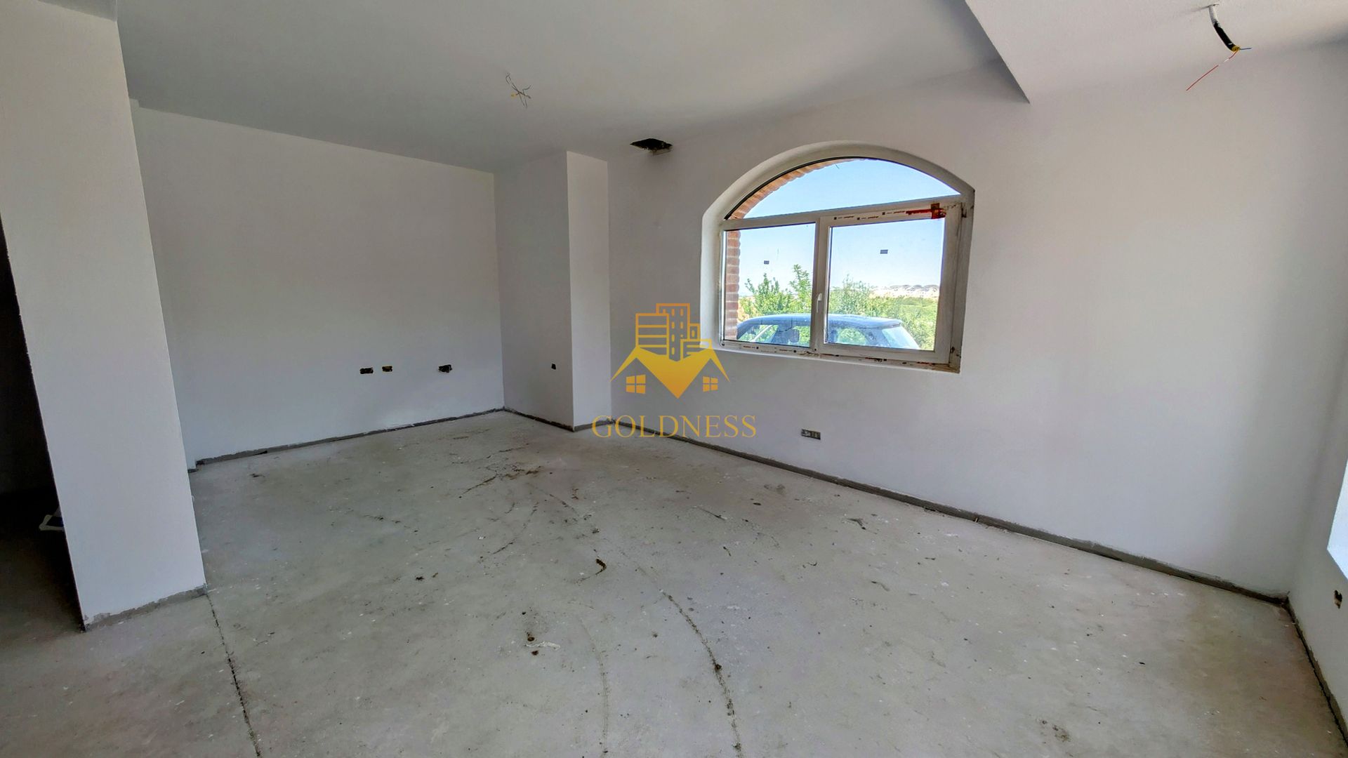 Vila, 4 Camere, Dezmir, Constructie Noua, 450 mp, 4 Bai, 2 Parcari - Poză 2