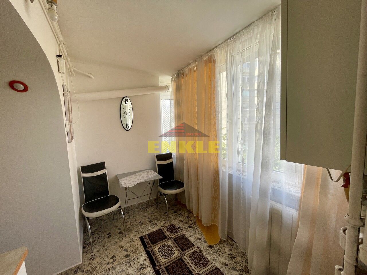 Apartament cu 4 camere de închiriat, etaj 3 - Poză 8