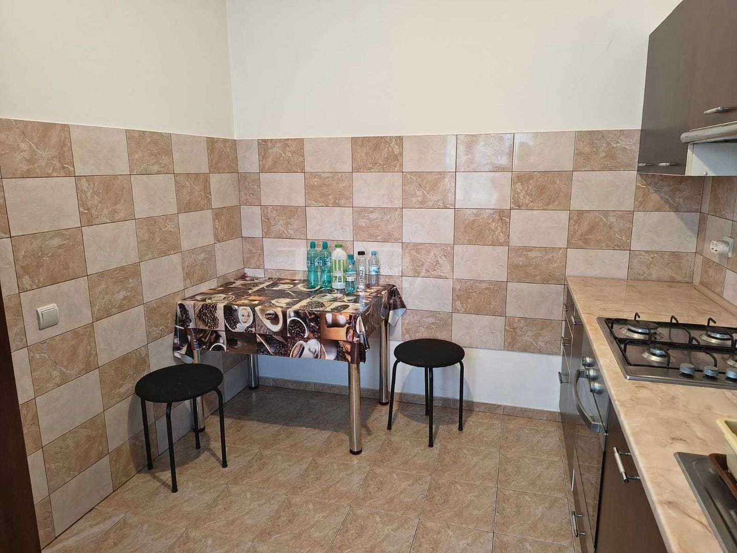 Apartament modern cu 2 camere, bloc nou – zona Iulius Mall. - Poză 3