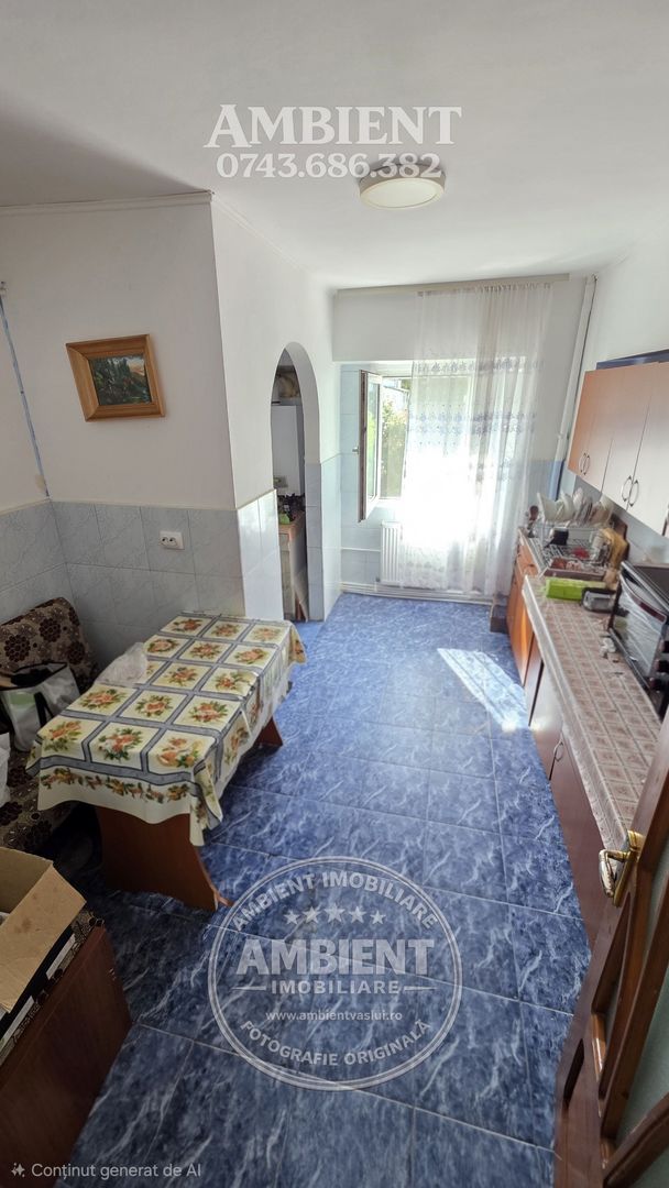 Apartament cu 4 camere + GARSONIERĂ la același etaj – VASLUI, Zona CARTIER - Poză 5