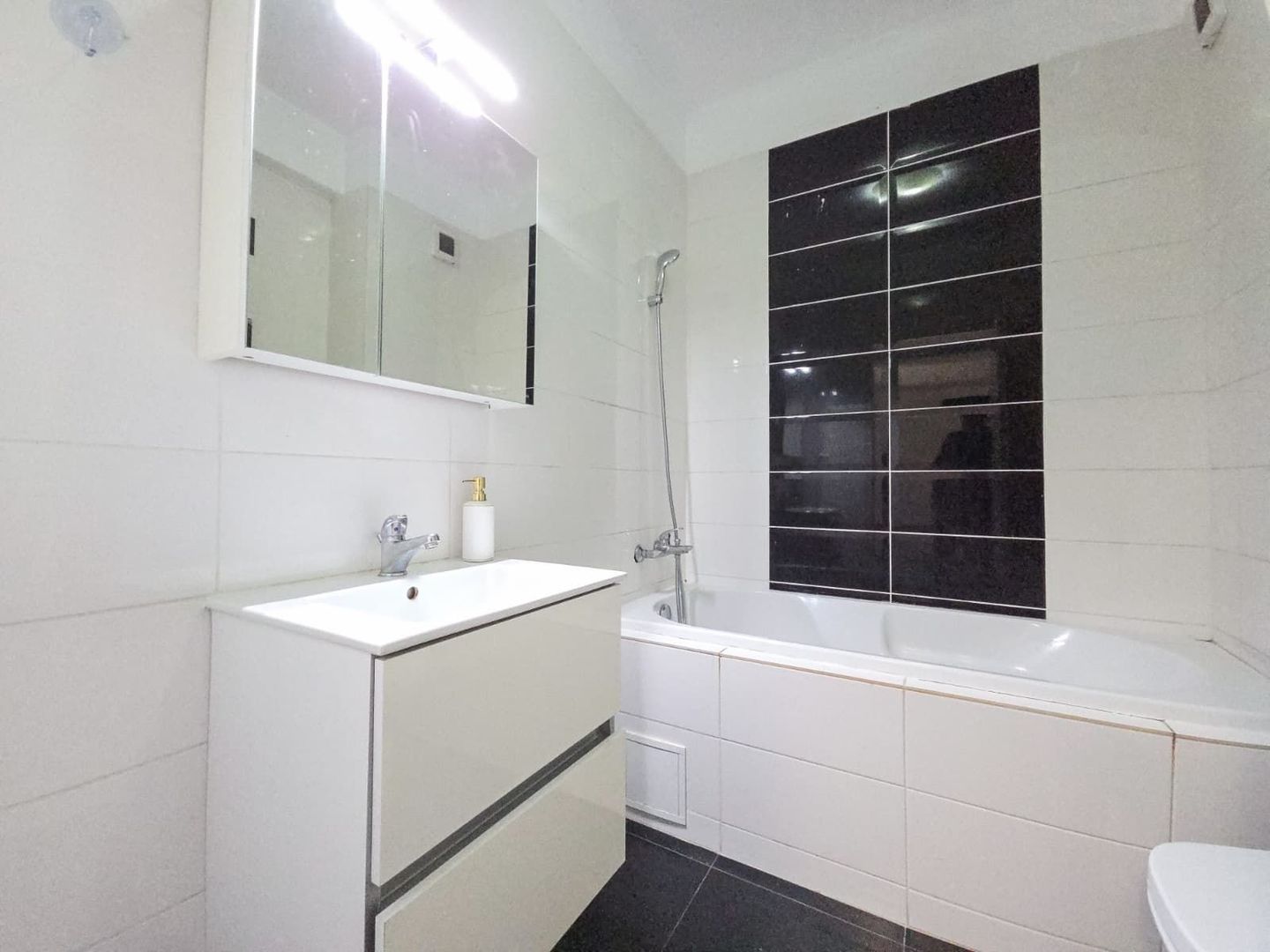 Garsoniera de inchiriat | Carol City Parc | Metrou | Parcul Carol | - Poză 8