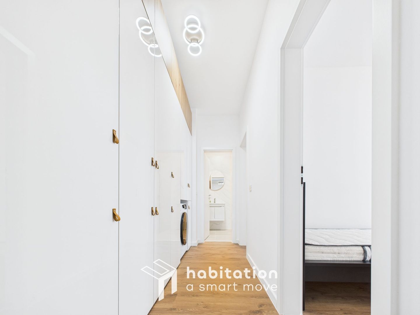 Apartament premium de închiriat la City of Mara - trei camere - Poză 13