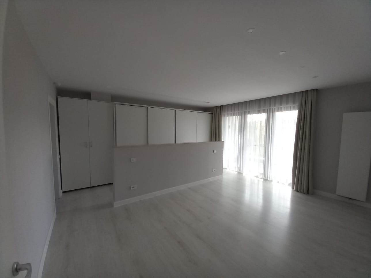 Vila de inchiriat Complex Oxford | Garaj - Poză 7