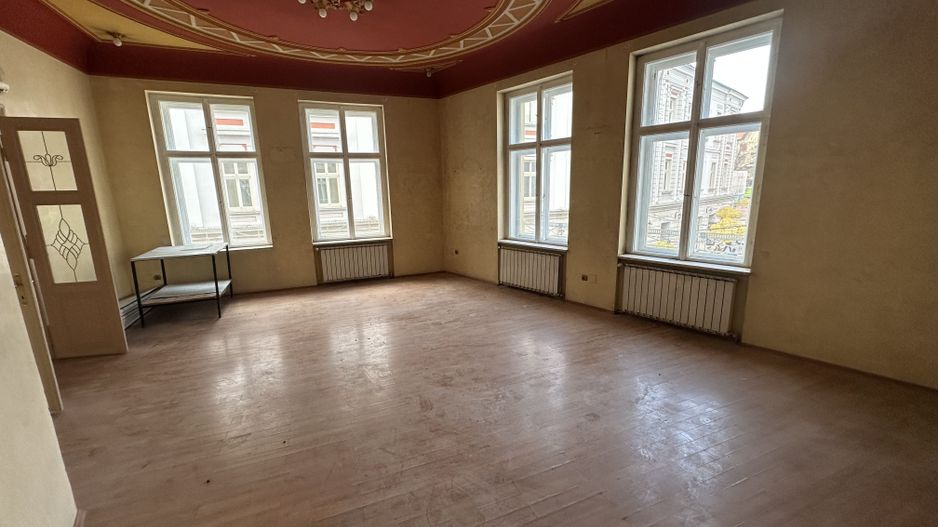 Spatiu pretabil restaurant zona Ultracentral - Poză 9