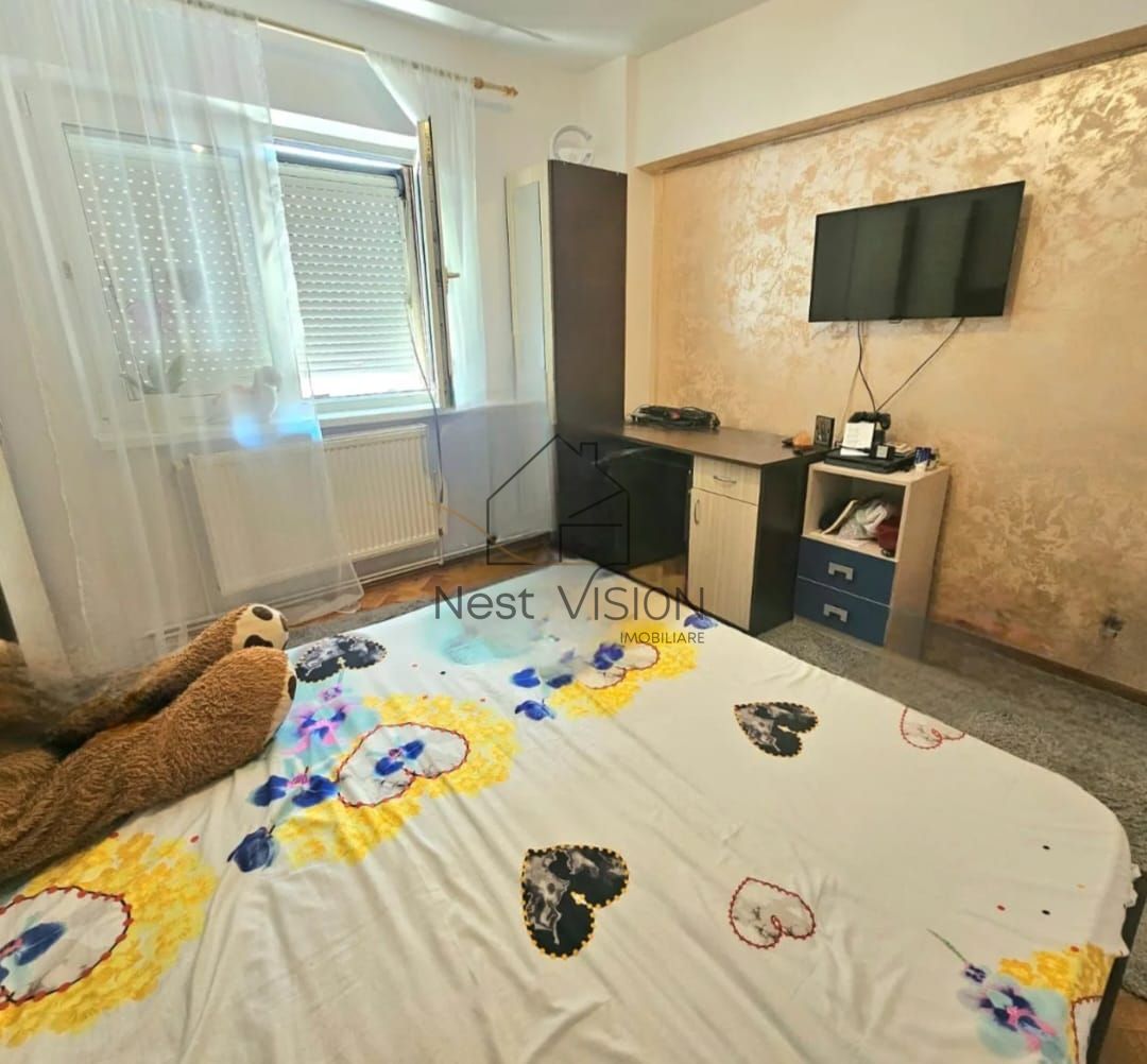 Gata de mutare! Apartament spatios 3 camere | 2 bai | balcon | - Poză 7