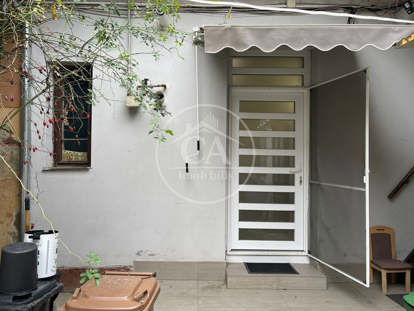 Apartament la casa, de inchiriat cu 3 camere Ultracentral, Oradea - Poză 11