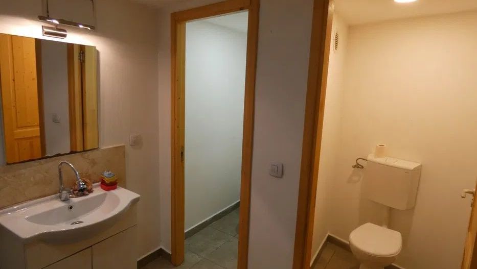 Spatiu comercial la subsol, Zona centrala - Poză 3