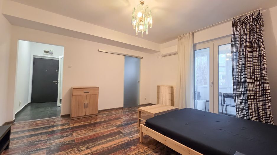Garsonieră spațioasă de închiriat – Universitate | Str. Academiei - Poză 4
