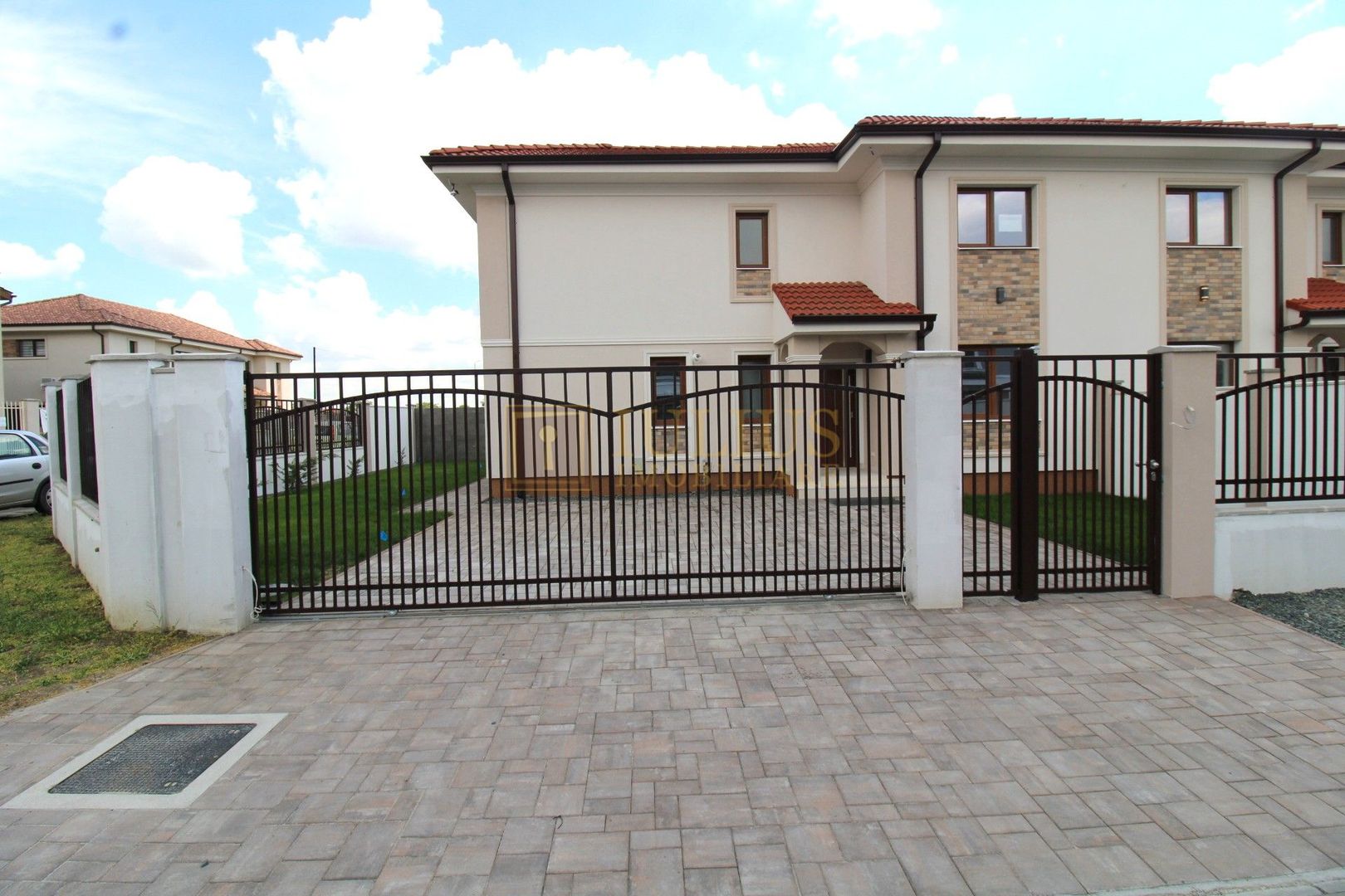 Casă modernă – prima închiriere | Dumbrăvița, zona Cora - Poză 1
