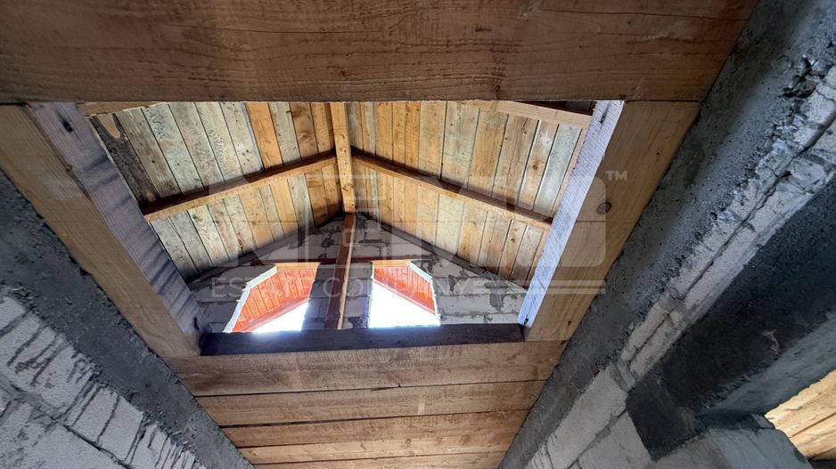 Casă de vânzare | Berchișești | La roșu | 140 mp utili - Poză 12