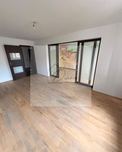 Apartament 4 camere Crângași I Renovat I Metrou 400m I COMISION 0% - Poză 1