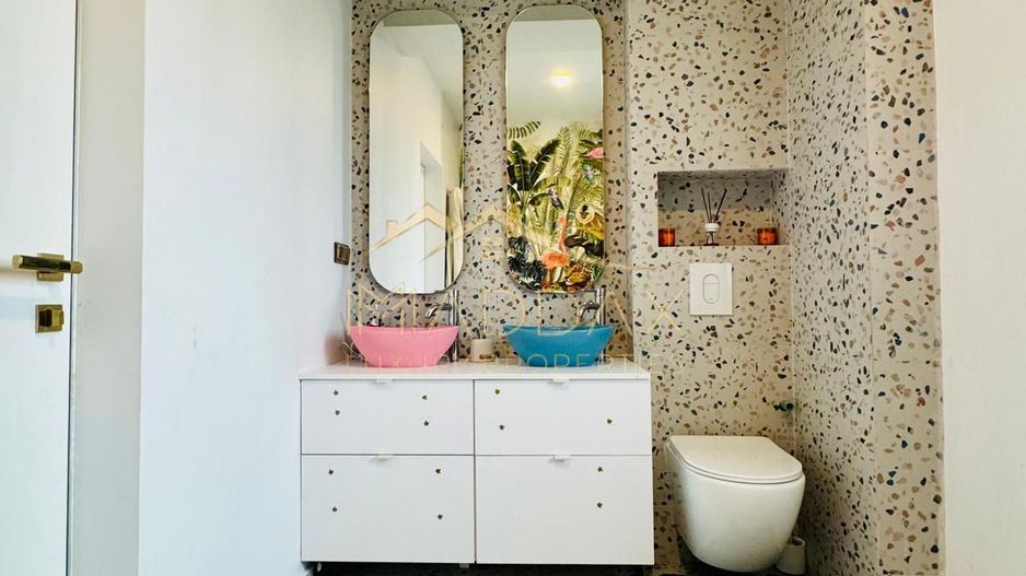 Vila moderna 6 camere // 190mp // teren 300mp / Tunari - Poză 14