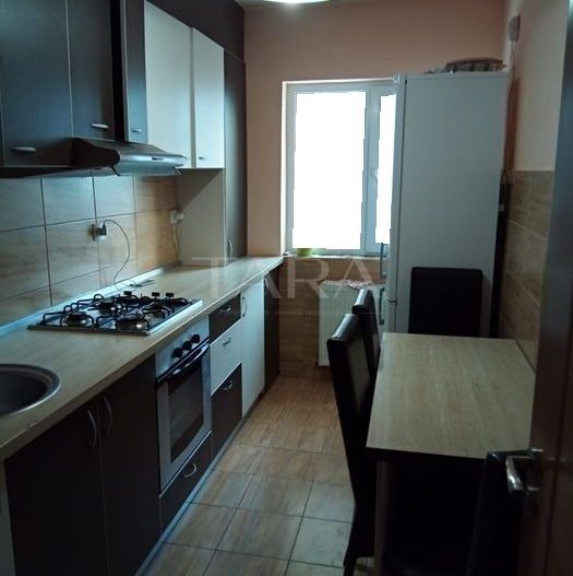 Apartament 2 camere decomandate, parter inalt, parcare – Floresti. - Poză 3