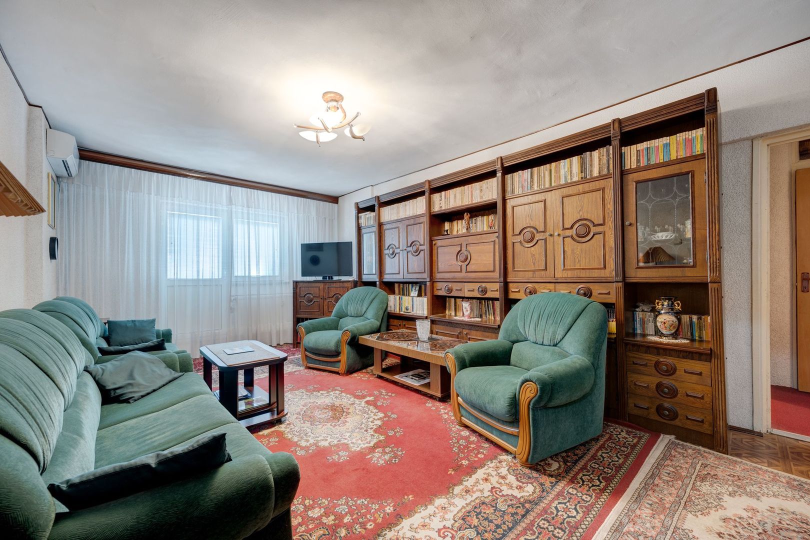 RARITATE la vânzare - 3 camere, etaj 4, Calea Vacaresti-Mall Sun Plaza - Poză 3