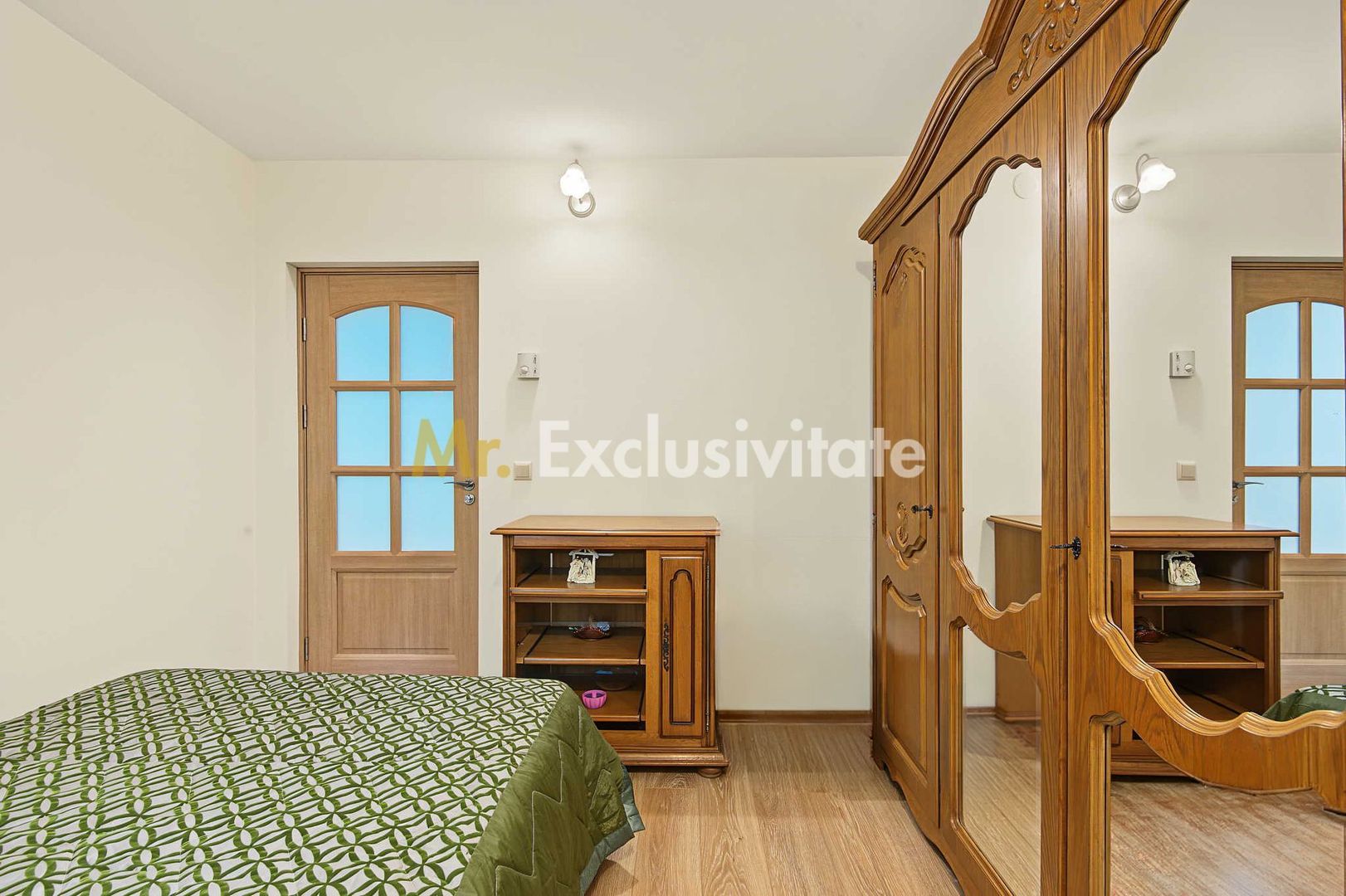 Casa individuala + teren 2.014 mp + livada Mioveni -Colibasi - Poză 9