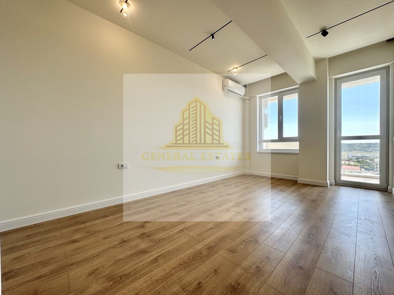 Vânzare Penthouse cu Terasă  83 m.p. -  Atrium Garden - Poză 13