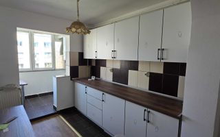 Vanzare Apartament 3 cam, etaj 7, bl anvelopat, 2 lifturi, centrala, Margeanului - Poză 2