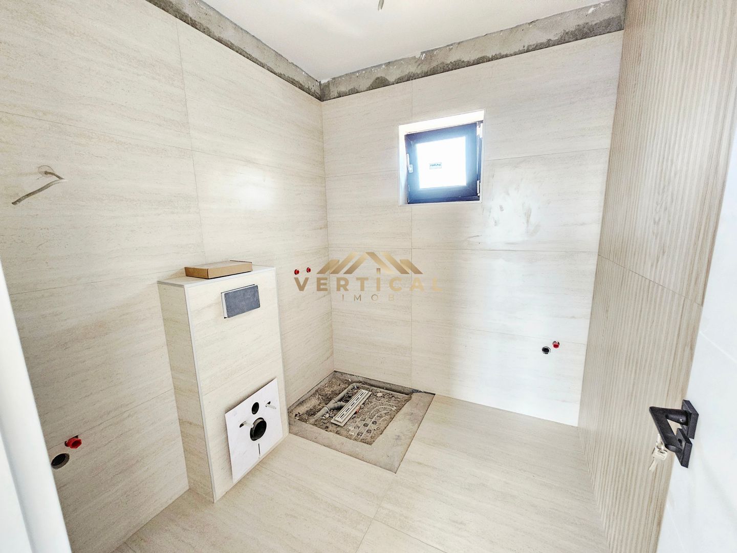 Casa parter 4 camere - comuna Berceni - Poză 16