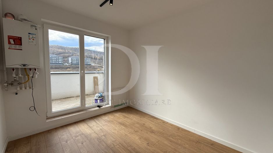 Apartament de vanzare/ Zona Terra / Floresti - Poză 3