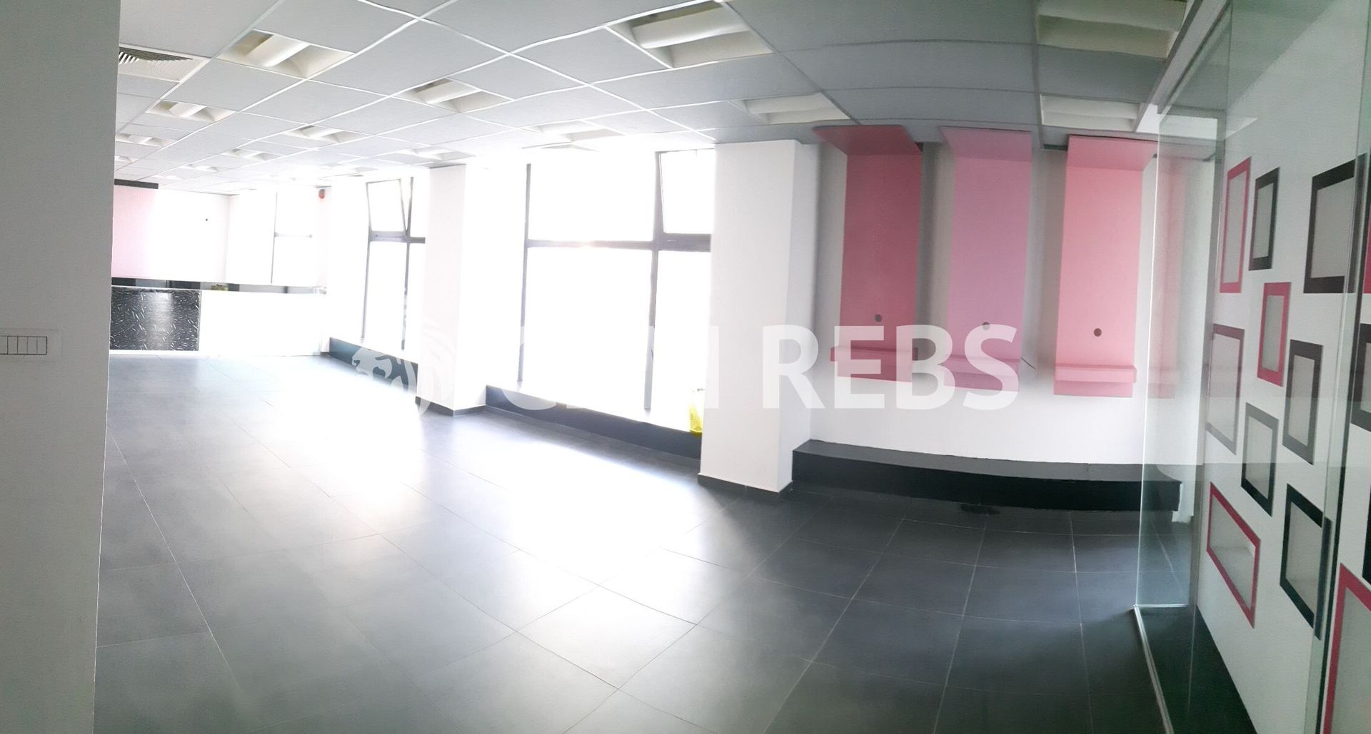 Spatiu comercial Piata Lahovary - str. George Enescu nr. 36-42 - Poză 2