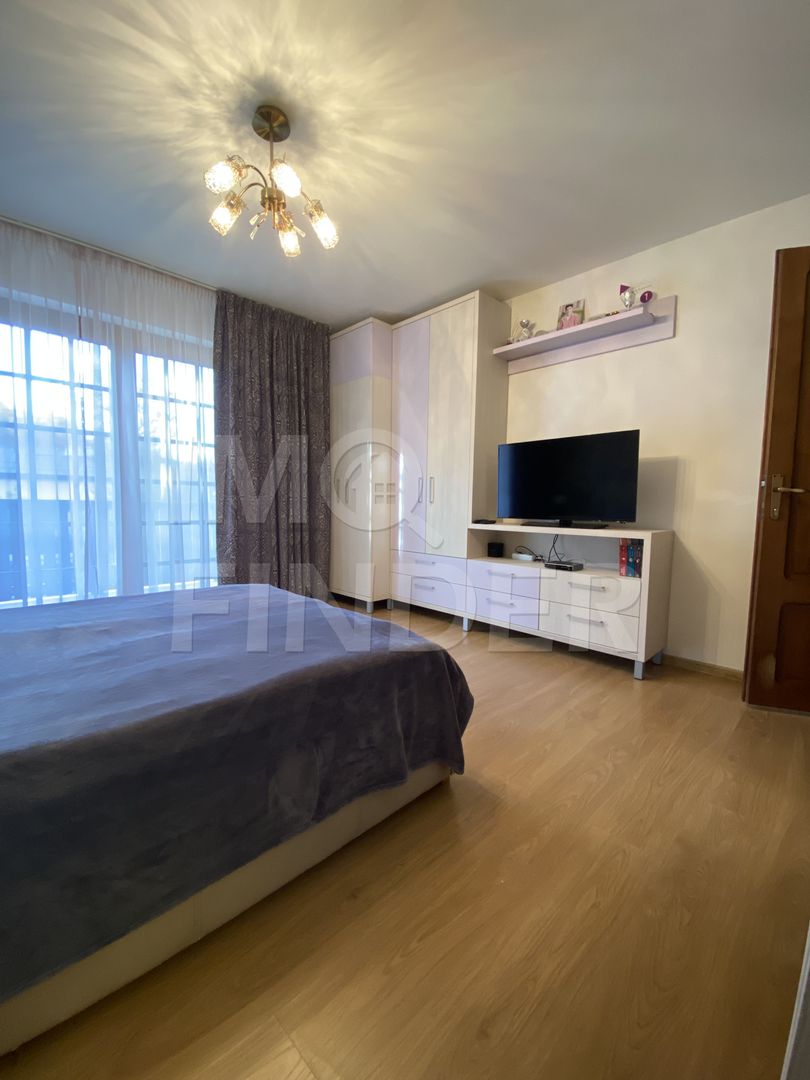 Vila individuala/Pensiune, teren 1022 mp, piscina, pompa de caldura - Poză 21