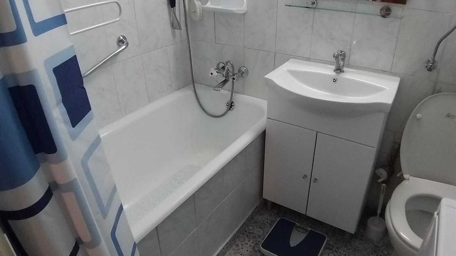 Apartament 3 camere Et 1/4 pe Bd. Timisoara - Poză 7