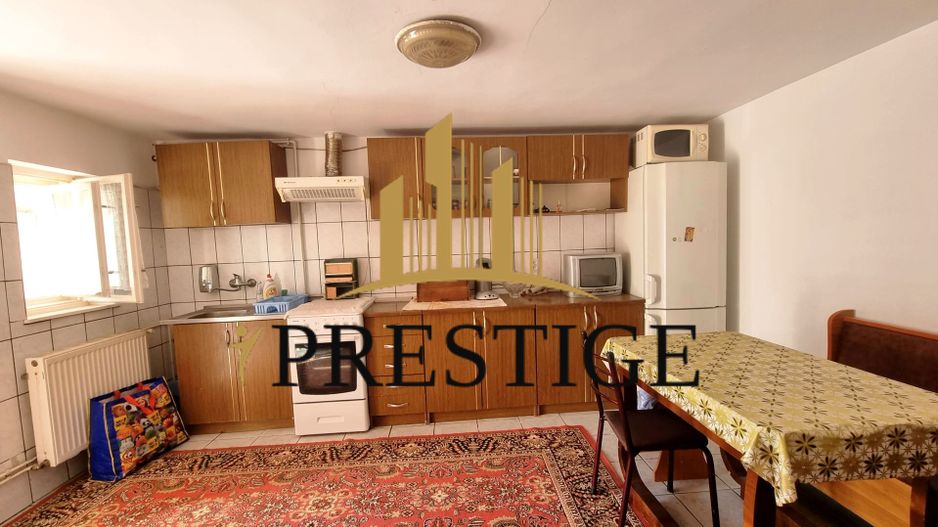 CASĂ DE VÂNZARE SIBIU TURNIȘOR, CURTE MARE, GARAJ, ACCES AUTO - Poză 8