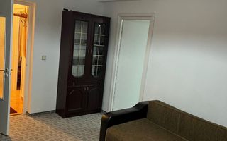 INCHIRIEZ APARTAMENT CU DOUA CAMERE UTRACENTRAL - Poză 2